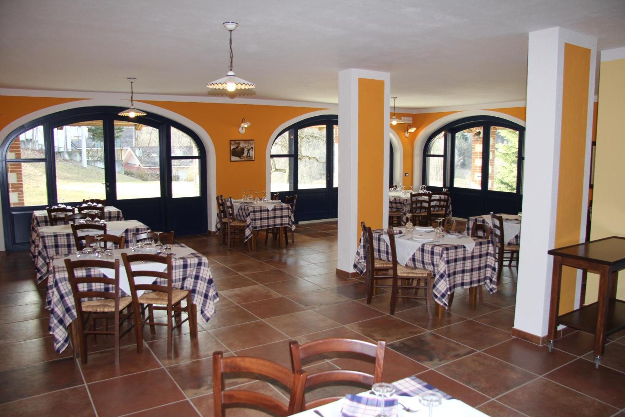 Agriturismo Bio-Ecologico Sant'Isidoro Roccaforte Mondovì エクステリア 写真