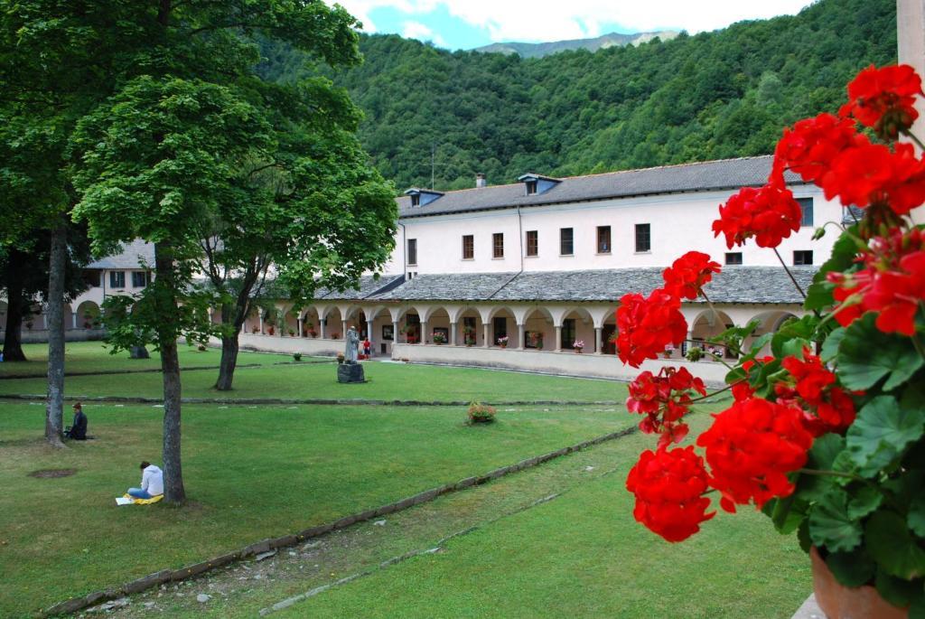 Agriturismo Bio-Ecologico Sant'Isidoro Roccaforte Mondovì エクステリア 写真